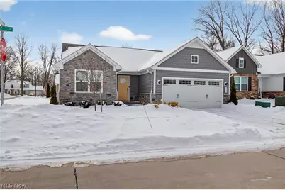 173 Eagle Circle, Amherst, OH 44001 - Photo 2