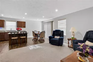 173 Eagle Cir, Amherst, OH 44001 - Photo 10