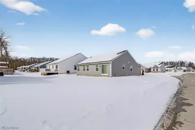 173 Eagle Circle, Amherst, OH 44001 - Photo 6