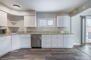 1439 Yale Dr, Brunswick, OH 44212 - Photo 10