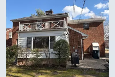 1384 Cleveland Heights Boulevard, Cleveland Heights, OH 44121 - Photo 30