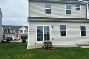 3178 Broadleaf Wy, Brunswick, OH 44212 - Photo 2