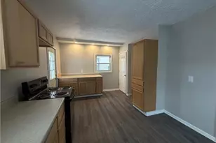 1721 SW Hammond Ave, Canton, OH 44706 - Photo 6