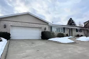 67582 Clark Rd, St Clairsville, OH 43950 - Photo 4