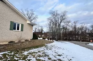 67582 Clark Rd, St Clairsville, OH 43950 - Photo 10