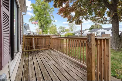2012 Endrow Avenue NE, Canton, OH 44705 - Photo 4