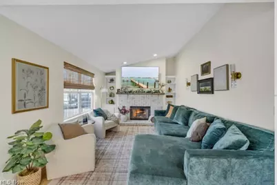 2225 Abbey Lane, Akron, OH 44319 - Photo 6