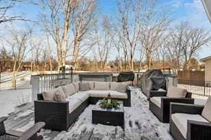 2225 Abbey Ln, Akron, OH 44319 - Photo 32