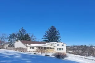 144 Aberdeen Rd, Steubenville, OH 43953 - Photo 2