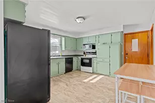 619 Moore Rd, Akron, OH 44319 - Photo 26