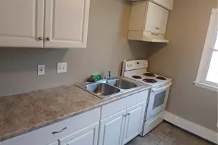 127 Shields Rd, Youngstown, OH 44512 - Photo 4