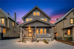 2218 W 100th St, Loveland, OH 44102 - Photo 2