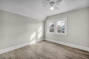 2218 W 100th St, Loveland, OH 44102 - Photo 22