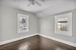 2218 W 100th St, Loveland, OH 44102 - Photo 26