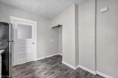 2218 W 100th Street, Loveland, OH 44102 - Photo 14