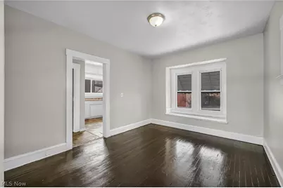 2218 W 100th Street, Loveland, OH 44102 - Photo 4