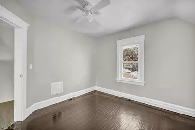 2218 W 100th Street, Loveland, OH 44102 - Photo 24