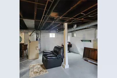 519 Taylor Avenue, Cambridge, OH 43725 - Photo 16