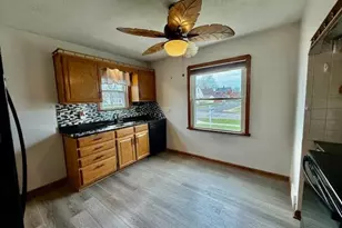 2717 Tuxedo Ave, Parma, OH 44134 - Photo 6