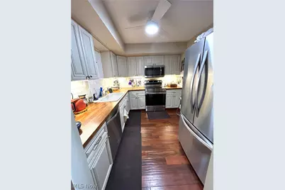 2924 Pease Drive #114, Rocky River, OH 44116 - Photo 2