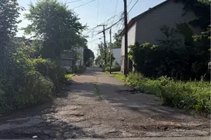 1434 Oregon Ave, Steubenville, OH 43952 - Photo 30