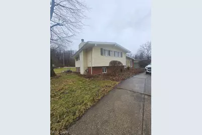 3750 Maplecrest Road, Woodmere, OH 44122 - Photo 6