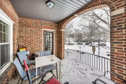 2420 Overlook Road, Cleveland Heights, OH 44106 - Photo 30