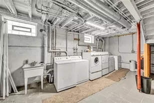 2420 Overlook Rd, Cleveland Heights, OH 44106 - Photo 44