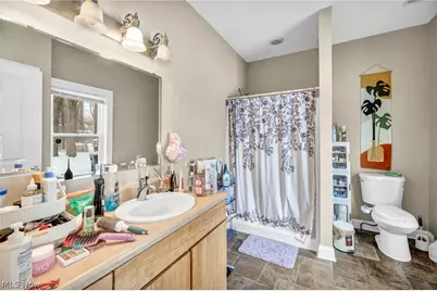 2420 Overlook Road, Cleveland Heights, OH 44106 - Photo 34