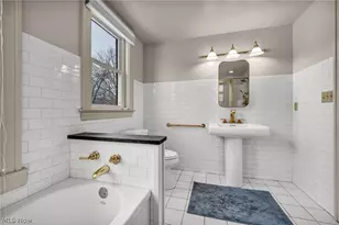 2420 Overlook Rd, Cleveland Heights, OH 44106 - Photo 20