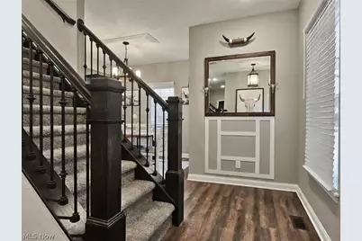 35965 Lake Shore Boulevard, Eastlake, OH 44095 - Photo 4