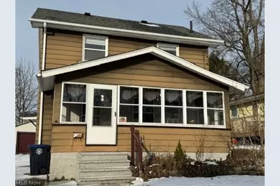 595 Flora Avenue, Akron, OH 44314 - Photo 2