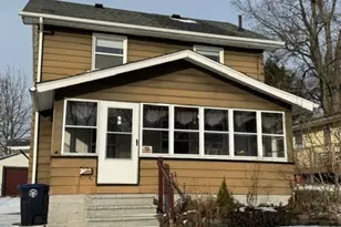 595 Flora Ave, Akron, OH 44314 - Photo 2