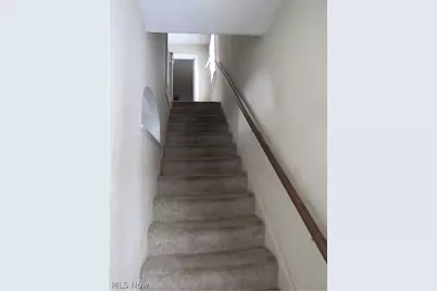 406 W Indiana Avenue, Sebring, OH 44672 - Photo 16