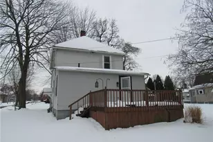 406 W Indiana Ave, Sebring, OH 44672 - Photo 4