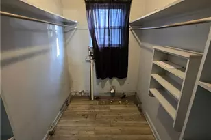 71421 Center St, St Clairsville, OH 43950 - Photo 6