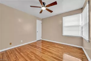 21202 Gardenview Dr, Maple Heights, OH 44137 - Photo 18