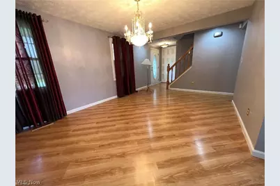 8908 Sherwood Drive NE, Warren, OH 44484 - Photo 16