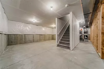 1863 Woodlawn Avenue, East Cleveland, OH 44112 - Photo 30