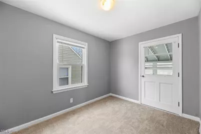 1620 Highview Avenue, Akron, OH 44301 - Photo 14