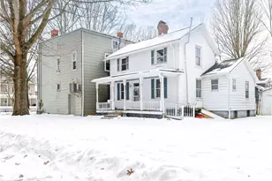 703 6th St, Marietta, OH 45750 - Photo 2