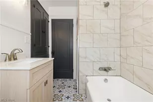 2111 21st St, Canton, OH 44705 - Photo 28