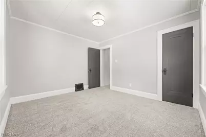 2111 21st Street, Canton, OH 44705 - Photo 16