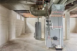 2111 21st St, Canton, OH 44705 - Photo 32