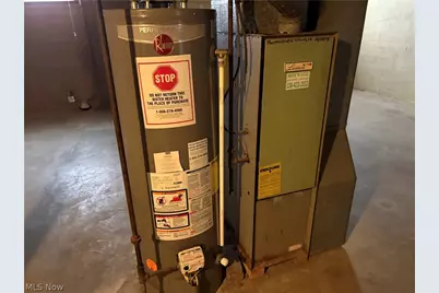 1628 Merrill Avenue, Akron, OH 44306 - Photo 18