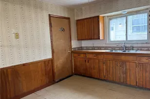 1628 Merrill Ave, Akron, OH 44306 - Photo 10