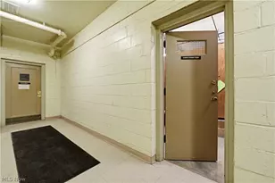 15875 Van Aken Blvd, Huber Heights, OH 44120 - Photo 26