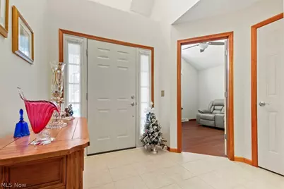 1186 Orchard Bend Drive, Salem, OH 44460 - Photo 2