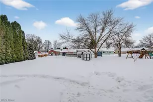 1720 W Hill Dr, Orrville, OH 44667 - Photo 18