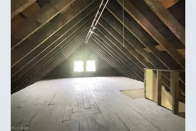 10301 Dickens Avenue, Loveland, OH 44104 - Photo 18